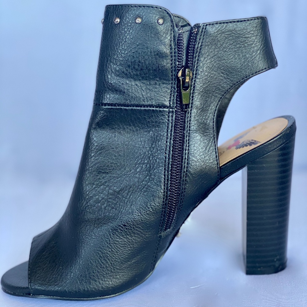 Black heels